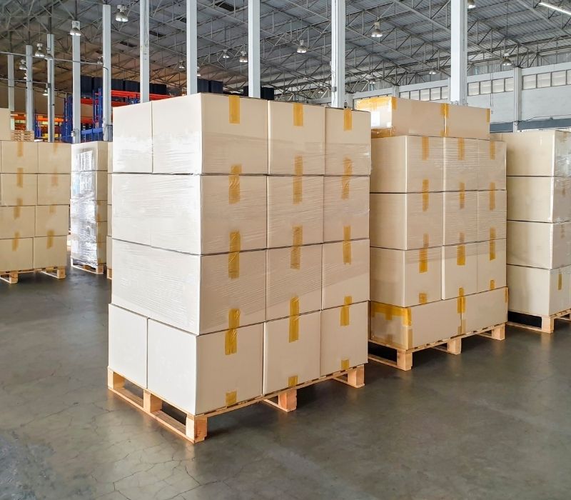 Palety drewniane z dostawą do firm w Lesznie – producent HGV